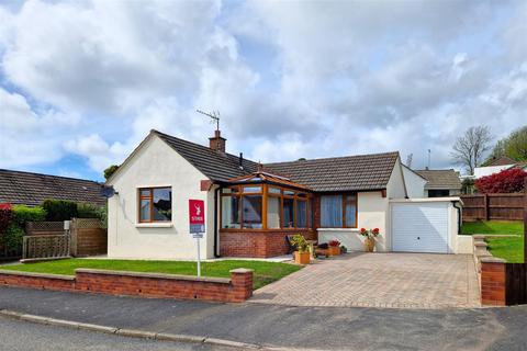 2 bedroom bungalow for sale, Manor Mill Road, Knowle, Braunton