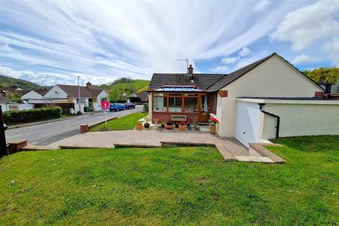 2 bedroom bungalow for sale, Manor Mill Road, Knowle, Braunton