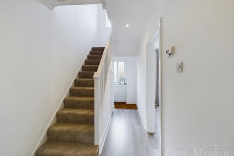 11 Trinity Close, South Croydon, CR2 0EP