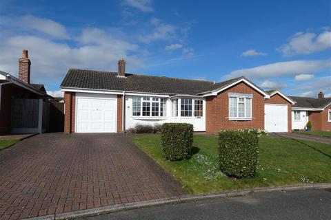 3 bedroom bungalow for sale, Gatcombe Close, Stretton, Burton-On-Trent