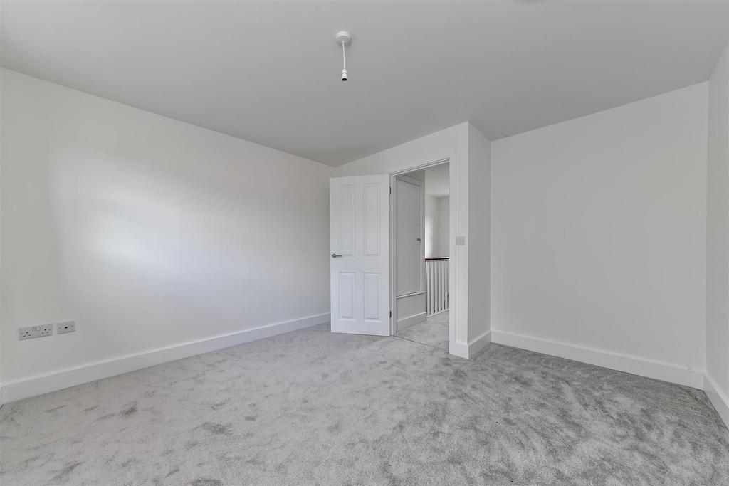 14 Abbott John Mews-20.jpg
