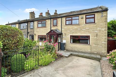 3 bedroom semi-detached house for sale, Newlands Grove, Northowram, Halifax