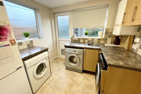 4 Tealsbrook, Swindon, SN3 5AU