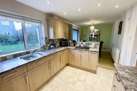 4 Tealsbrook, Swindon, SN3 5AU