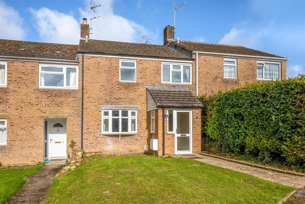 7 Woodfield Drive-1.jpg