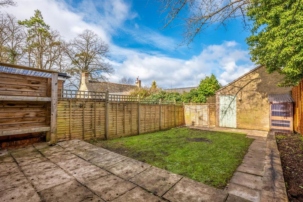 7 Woodfield Drive-11.jpg