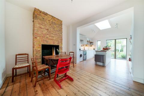 127 Braidwood Road, London, SE6 1QY