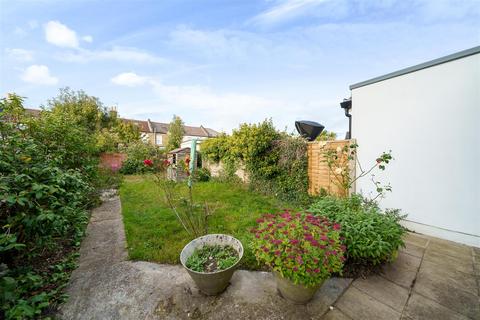 127 Braidwood Road, London, SE6 1QY