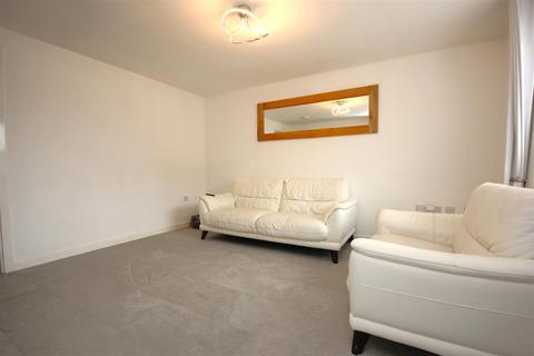 3 bedroom end of terrace house for sale - Maye Dicks Road, Rushden NN10
