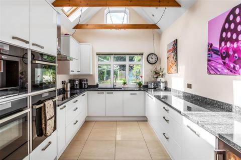 4 bedroom semi-detached house for sale, Palmer Avenue, Cheam, Sutton