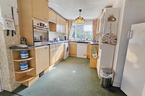 5 Barnfield Close, Great Glen, Leicester, LE8 9ET