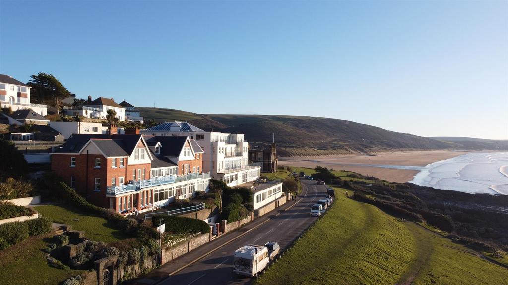 The Esplanade, EX34 14 bed semidetached house for sale £