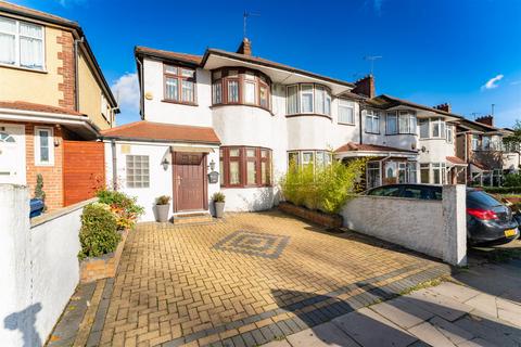 3 bedroom end of terrace house for sale - Uxbridge Road, Southall