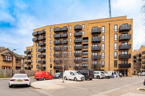 1 bedroom apartment for sale, Middle Road, Hanwell