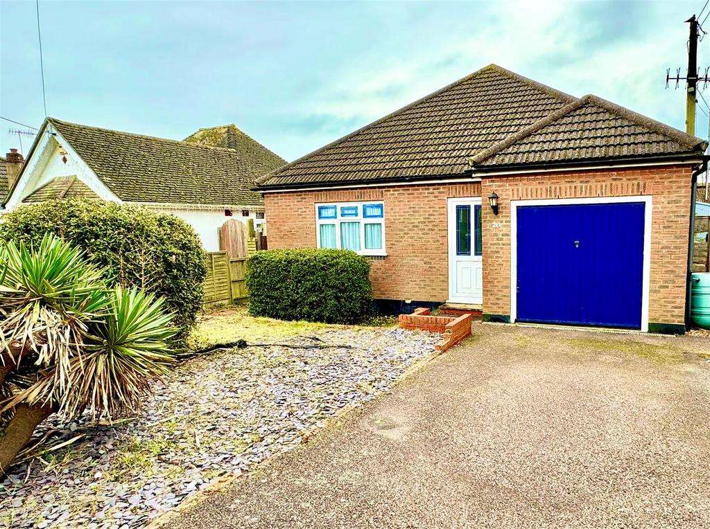 Pebsham Drive, BexhillOnSea TN40 2 bed detached bungalow for sale £