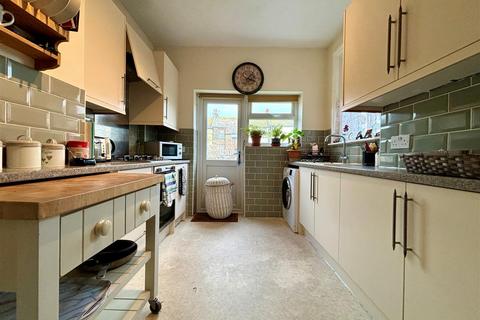 3 bedroom property for sale, Parkhurst Road, Bexhill-On-Sea TN40