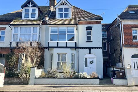 4 bedroom maisonette for sale - Albany Road, Bexhill-On-Sea TN40