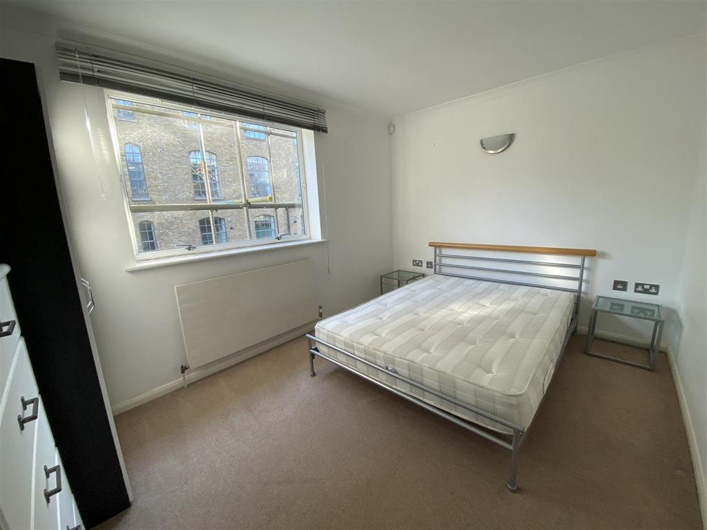 Bed 1 (3).jpeg