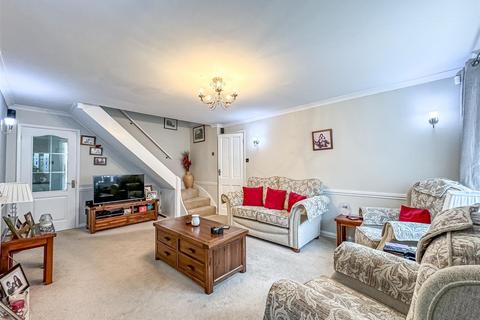 10 Caernarvon Close, Hockley, SS5 4XH