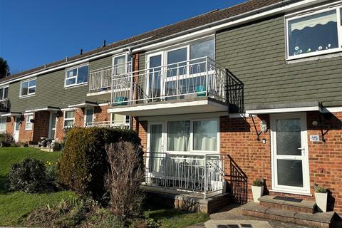 2 bedroom ground floor flat for sale, White Hill Drive, Bexhill-On-Sea TN39