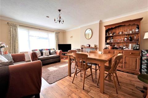 2 bedroom property for sale, 6 Manor Road, Bexhill-On-Sea TN40