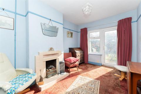 9 Dudley Gardens, London, W13 9LU
