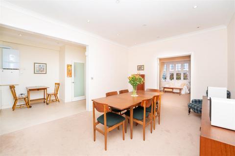 33 Niagara Avenue, London, W5 4UD