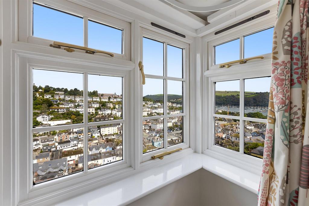 A12 - 46 Crowthers Hill Dartmouth - 230824.jpg