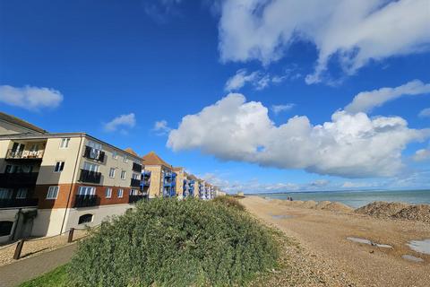 2 bedroom flat for sale, Macquarie Quay, Eastbourne BN23