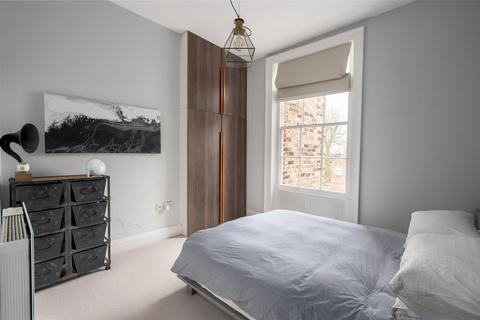 2 bedroom apartment for sale, Priory Street, York, YO1 6BY