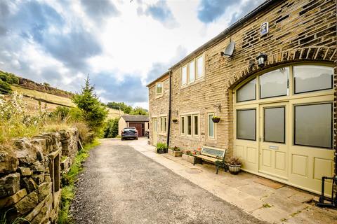 4 bedroom barn conversion to rent, Haigh House Hill, Huddersfield HD3