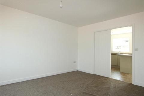 4 bedroom property for sale, Sholver Lane, Oldham OL1