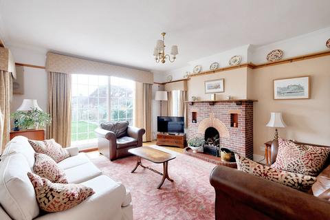 57 Roxwell Road, Chelmsford, CM1 2LY