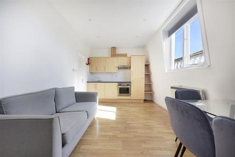 1 bedroom flat to rent, Castletown Road, London W14