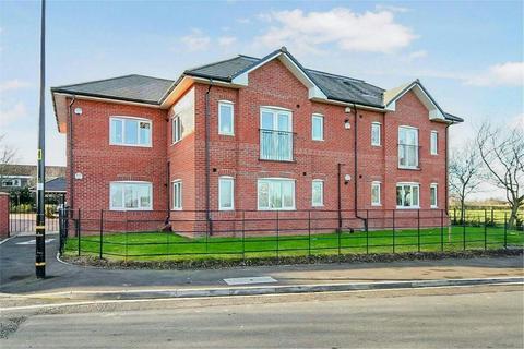 2 bedroom apartment for sale, Wellfield Lane, Hale, Altrincham