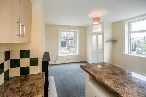 2 bedroom end of terrace house for sale, George Street, Bradford BD13