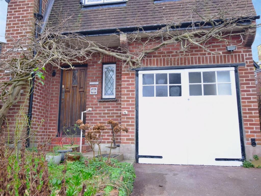Charles Road, St. LeonardsOnSea TN38 Ground floor flat to rent £650