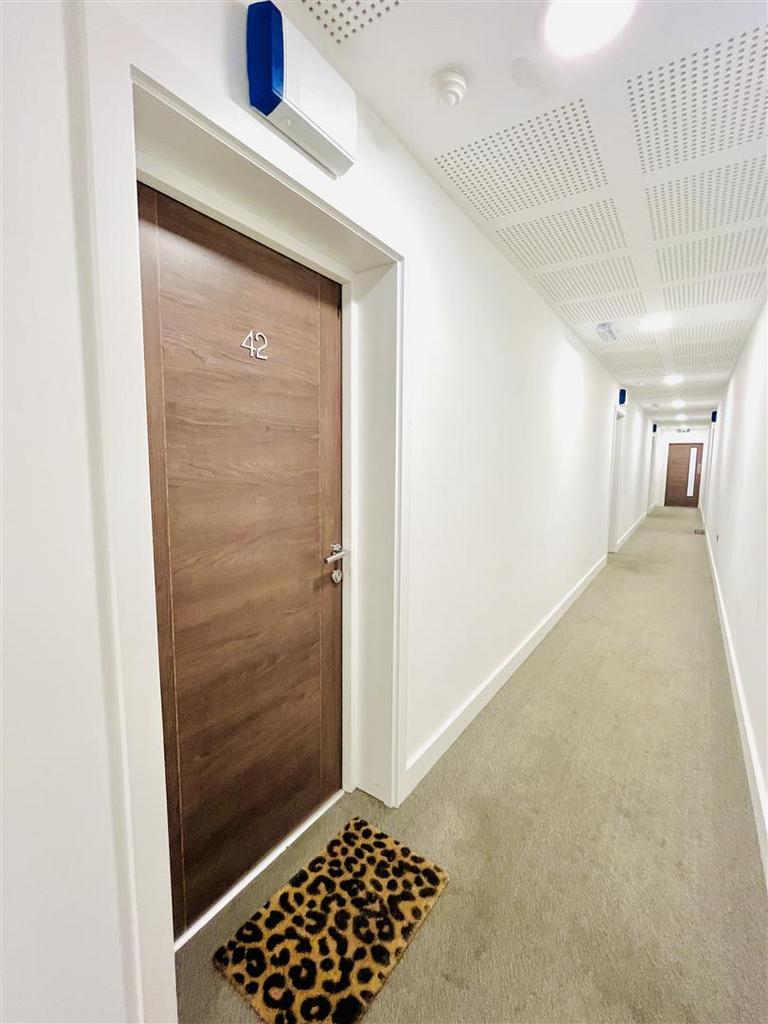 Private Entrance