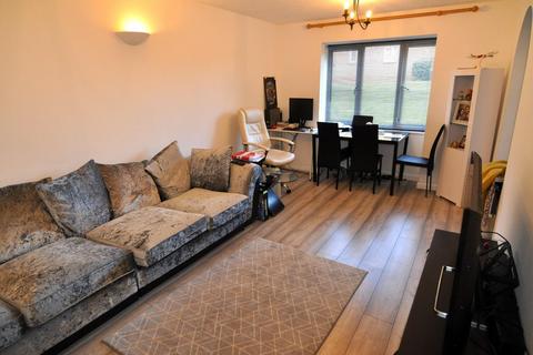 1 bedroom apartment for sale, Hunters Gate, Hunters Lane, Watford WD25