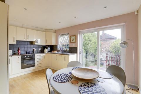 3 bedroom terraced house for sale, Kenrick Road, Mapperley NG3