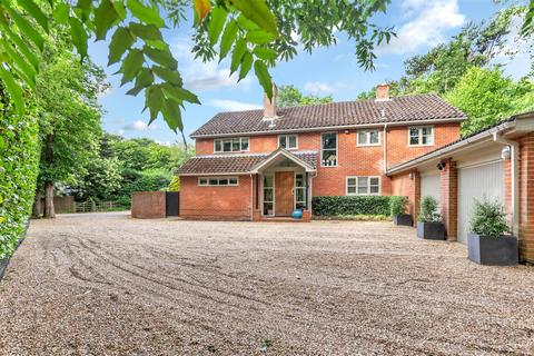 4 bedroom detached house for sale, Tewin Close, Tewin
