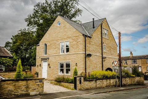 5 bedroom detached house for sale, Knowle Top Road, Halifax HX3
