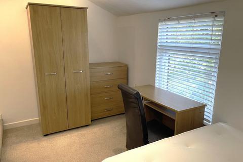 1 bedroom in a house share to rent, Room 4, Aldermans Drive, Peterborough, PE3 6AR