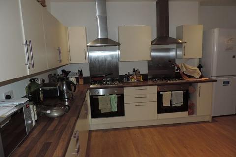 1 bedroom in a house share to rent - Room 4, Aldermans Drive, Peterborough, PE3 6AR