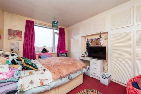 43 Kingsdown Road, Cheam, Sutton, SM3 8NZ
