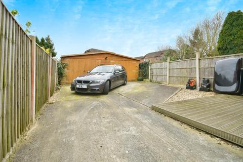 38 Blackthorn Close, Hasland, Chesterfield, S41 0DY