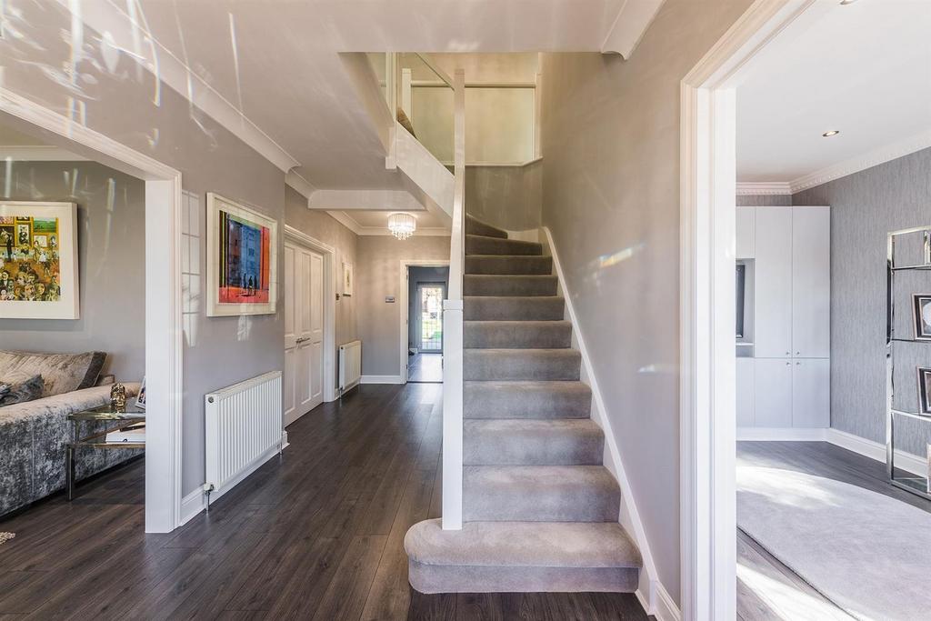 Entrance hall: