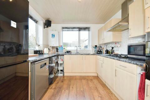 77 Helmton Road, Sheffield, S8 8QL