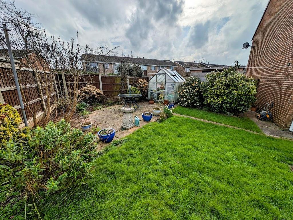 Garden 3.jpg