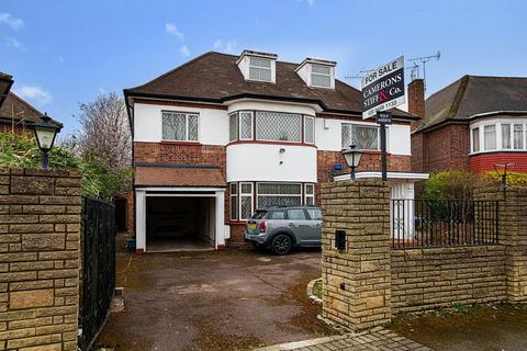 6 bedroom detached house for sale - Manor House Drive, Brondesbury Park, NW6